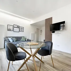 https://casa-vacanza-milano.italymilanhotels.net